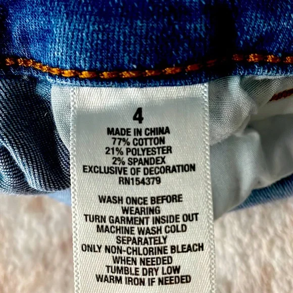 2 PAIRS of Aéropostale Ripped Jean Shorts - Picture 5 of 5